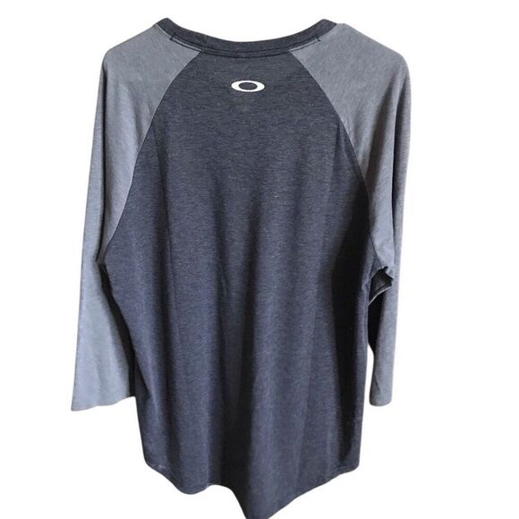 Oakley size men’s XL gray 3/4 sleeve t-shirt flag Americana logo new with tags - Picture 2 of 7